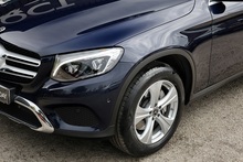 Mercedes-Benz GLC 250d Sport 1 Owner + 4Matic + Premium Plus Pack + Driving Assistance Pack - Thumb 38