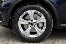 Mercedes-Benz GLC 250d Sport 1 Owner + 4Matic + Premium Plus Pack + Driving Assistance Pack - Thumb 42