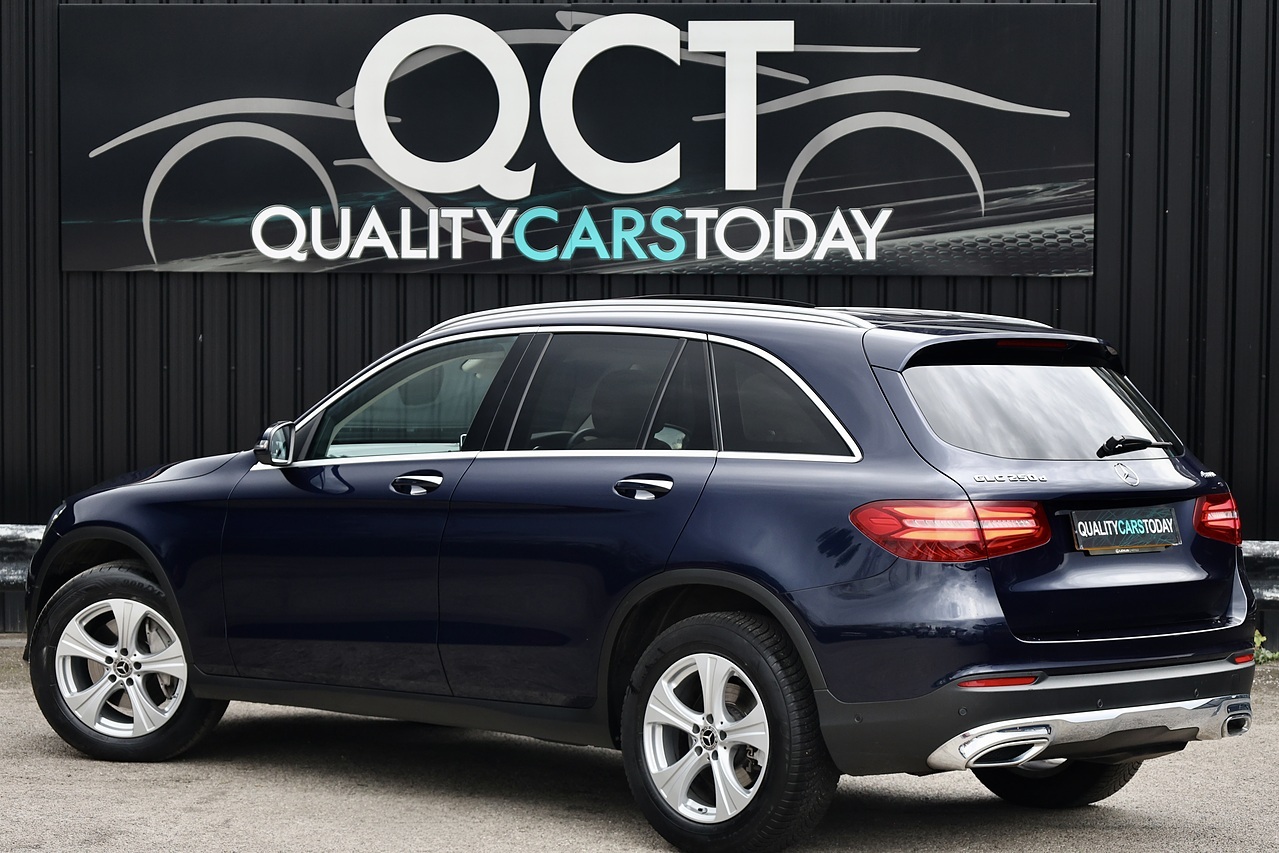 Mercedes-Benz GLC 250d Sport 1 Owner + 4Matic + Premium Plus Pack + Driving Assistance Pack - Large 10