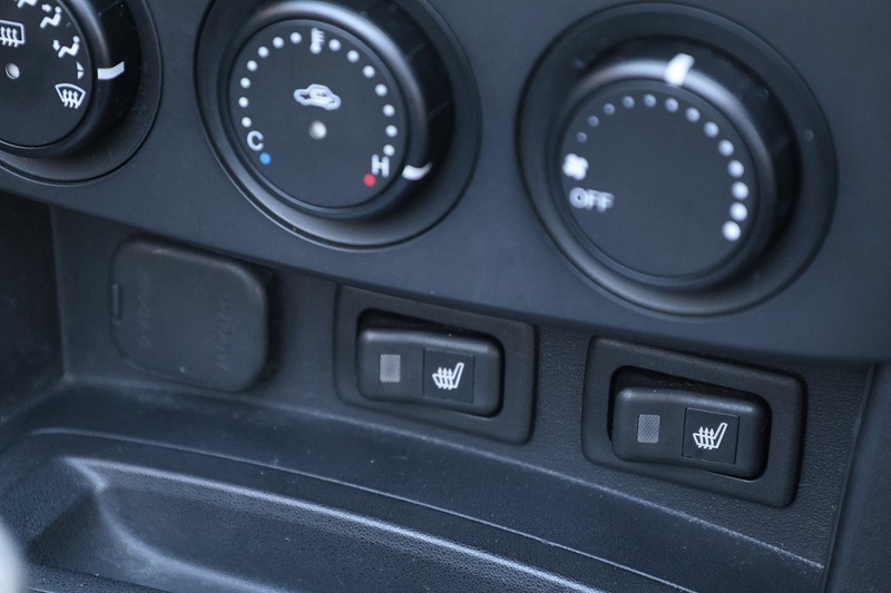 Mazda MX-5 Sport 1 Former Keeper + 17 Services + Heated Leather Image 27