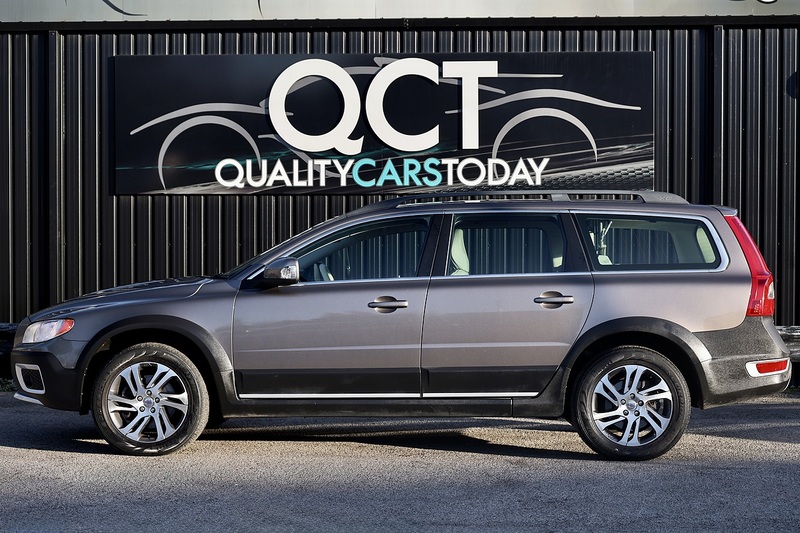 Volvo XC70 D5 SE AWD 2 Former Keepers + Full Main Dealer History Image 1