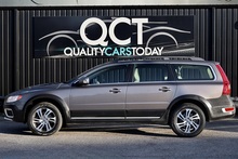 Volvo XC70 D5 SE AWD 2 Former Keepers + Full Main Dealer History - Thumb 1