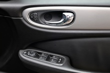 Jaguar XJ 3.0 V6 Sovereign X358 + UK Supplied + Rare Specification - Thumb 20