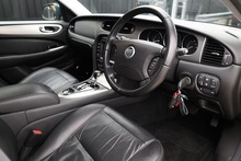 Jaguar XJ 3.0 V6 Sovereign X358 + UK Supplied + Rare Specification - Thumb 7
