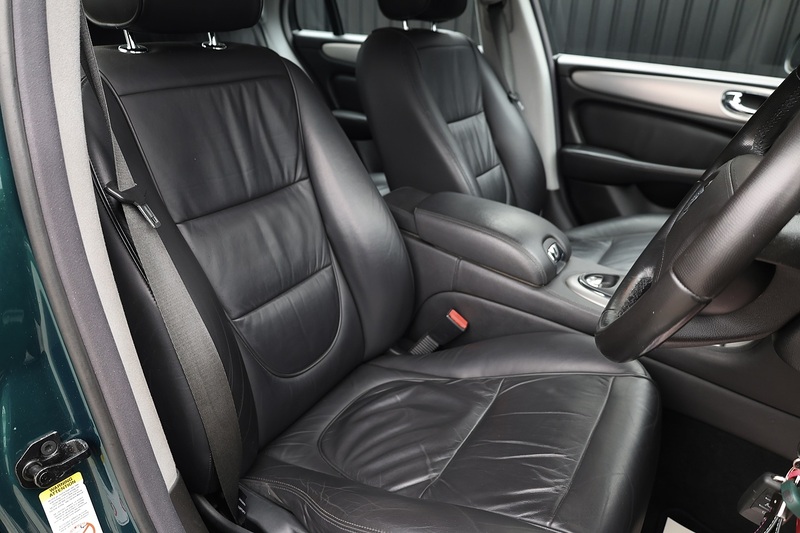 Jaguar XJ 3.0 V6 Sovereign X358 + UK Supplied + Rare Specification Image 9