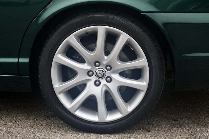 Jaguar XJ 3.0 V6 Sovereign X358 + UK Supplied + Rare Specification Image 28