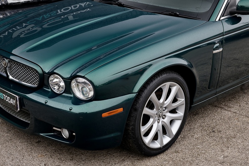 Jaguar XJ 3.0 V6 Sovereign X358 + UK Supplied + Rare Specification Image 31