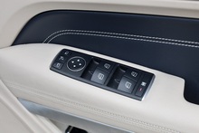 Mercedes-Benz E250 CDI AMG Sport Convertible Rare Spec + Blue Roof + Air Scarf + Heated Seats + Reverse Cam - Thumb 22