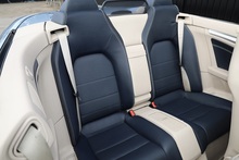 Mercedes-Benz E250 CDI AMG Sport Convertible Rare Spec + Blue Roof + Air Scarf + Heated Seats + Reverse Cam - Thumb 12