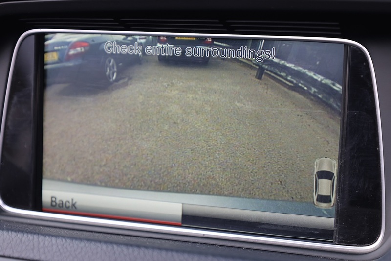 Mercedes-Benz E250 CDI AMG Sport Convertible Rare Spec + Blue Roof + Air Scarf + Heated Seats + Reverse Cam Image 26