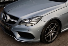 Mercedes-Benz E250 CDI AMG Sport Convertible Rare Spec + Blue Roof + Air Scarf + Heated Seats + Reverse Cam - Thumb 27
