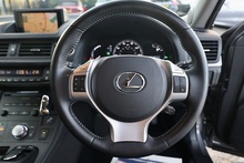 Lexus CT 200h SE-L 1 Owner + Full Service History + Sat Nav + Heated Leather + Reverse Cam - Thumb 18