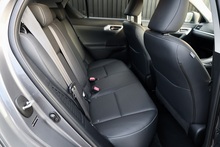 Lexus CT 200h SE-L 1 Owner + Full Service History + Sat Nav + Heated Leather + Reverse Cam - Thumb 11