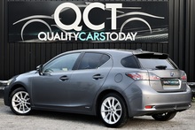 Lexus CT 200h SE-L 1 Owner + Full Service History + Sat Nav + Heated Leather + Reverse Cam - Thumb 8