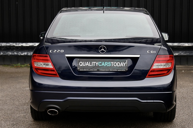 Mercedes-Benz C220 CDI AMG Sport Full Service History + 12 Services + Heated Seats + Sat Nav Image 4
