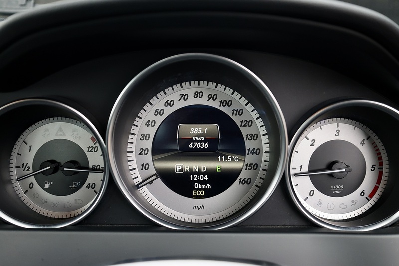 Mercedes-Benz C220 CDI AMG Sport Full Service History + 12 Services + Heated Seats + Sat Nav Image 29