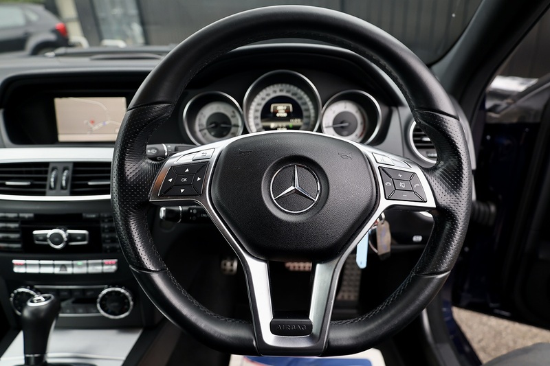 Mercedes-Benz C220 CDI AMG Sport Full Service History + 12 Services + Heated Seats + Sat Nav Image 21