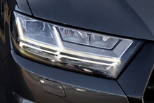 Audi SQ7 V8 TDI Panoramic Roof + Black Styling Pack + Technology Pack - Thumb 16