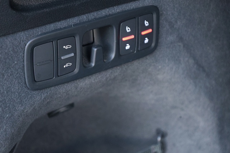 Audi SQ7 V8 TDI Panoramic Roof + Black Styling Pack + Technology Pack Image 22