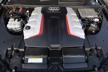 Audi SQ7 V8 TDI Panoramic Roof + Black Styling Pack + Technology Pack - Thumb 25