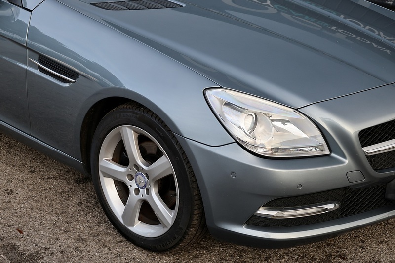 Mercedes-Benz SLK 200 3 Former Keepers + Heated Leather + Air Scarf Image 18