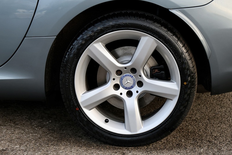 Mercedes-Benz SLK 200 3 Former Keepers + Heated Leather + Air Scarf Image 26