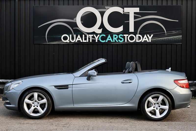 Mercedes-Benz SLK 200 3 Former Keepers + Heated Leather + Air Scarf Image 1