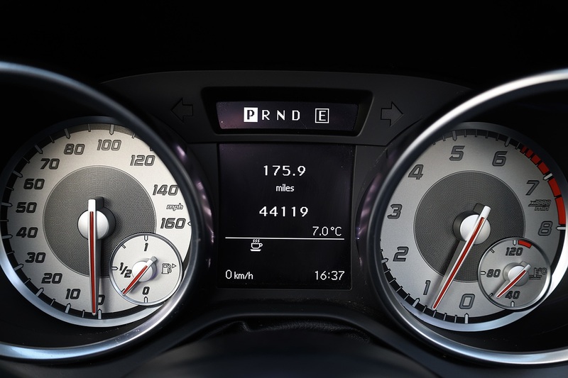 Mercedes-Benz SLK 200 3 Former Keepers + Heated Leather + Air Scarf Image 29