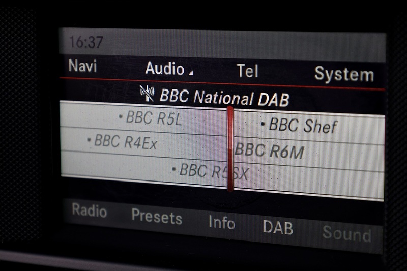 Mercedes-Benz SLK 200 3 Former Keepers + Heated Leather + Air Scarf Image 14