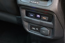 Volkswagen Tiguan TDI SE Nav 1 Former Keeper + Cambelt Change + Sat Nav - Thumb 16