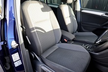 Volkswagen Tiguan TDI SE Nav 1 Former Keeper + Cambelt Change + Sat Nav - Thumb 22