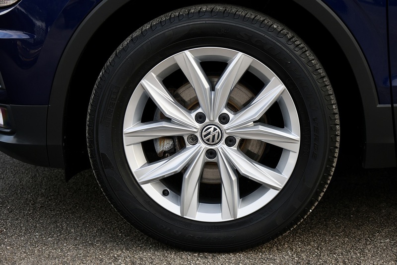 Volkswagen Tiguan TDI SE Nav 1 Former Keeper + Cambelt Change + Sat Nav Image 30