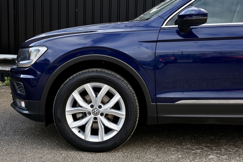 Volkswagen Tiguan TDI SE Nav 1 Former Keeper + Cambelt Change + Sat Nav Image 27
