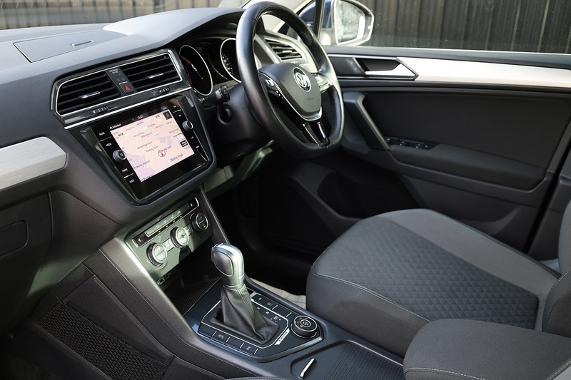 Volkswagen Tiguan TDI SE Nav 1 Former Keeper + Cambelt Change + Sat Nav Image 5
