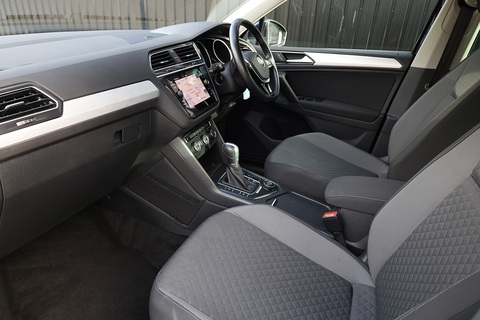 1 Former Keeper + Cambelt Change + Sat Nav