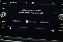 Volkswagen Tiguan TDI SE Nav 1 Former Keeper + Cambelt Change + Sat Nav - Thumb 38