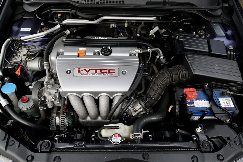 Honda Accord 2.4 Vtec Executibe Honda Plus 1 Owner + Sunroof + Heated Leather + Sat Nav Image 16