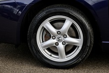 Honda Accord 2.4 Vtec Executibe Honda Plus 1 Owner + Sunroof + Heated Leather + Sat Nav - Thumb 25