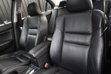 Honda Accord 2.4 Vtec Executibe Honda Plus 1 Owner + Sunroof + Heated Leather + Sat Nav - Thumb 10