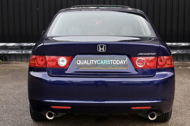 Honda Accord 2.4 Vtec Executibe Honda Plus 1 Owner + Sunroof + Heated Leather + Sat Nav Image 4