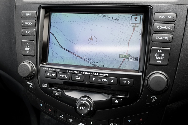 Honda Accord 2.4 Vtec Executibe Honda Plus 1 Owner + Sunroof + Heated Leather + Sat Nav Image 22