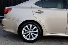 Lexus IS 250 SE-L 1 Former Keeper + 18 Lexus Main Dealer Services - Thumb 17