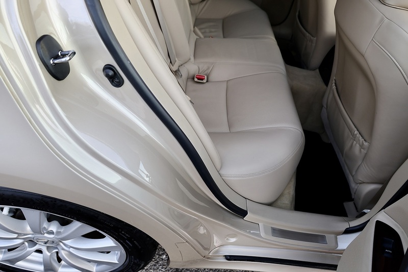 Lexus IS 250 SE-L 1 Former Keeper + 18 Lexus Main Dealer Services Image 10