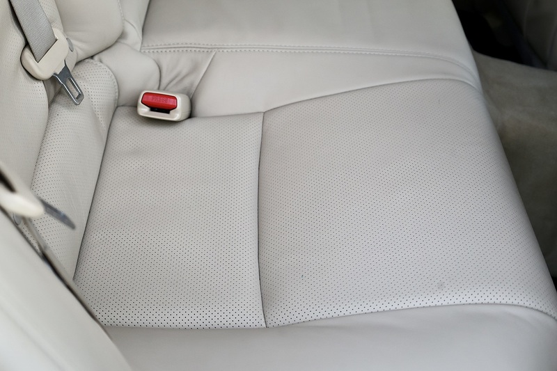 Lexus IS 250 SE-L 1 Former Keeper + 18 Lexus Main Dealer Services Image 11