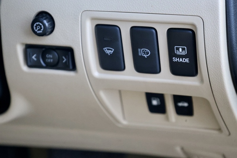 Lexus IS 250 SE-L 1 Former Keeper + 18 Lexus Main Dealer Services Image 21