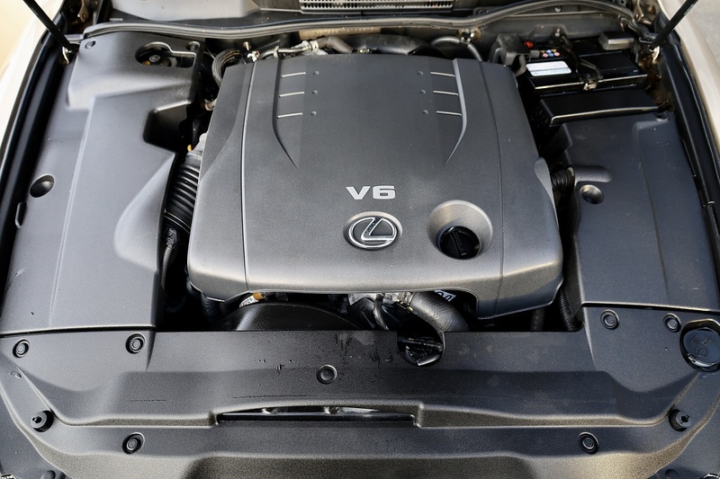 Lexus IS 250 SE-L 1 Former Keeper + 18 Lexus Main Dealer Services Image 22