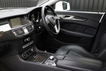 Mercedes-Benz CLS 250 CDI 1 Former Keeper + Full History + Diamond White + Heated Seats - Thumb 3