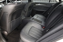 Mercedes-Benz CLS 250 CDI 1 Former Keeper + Full History + Diamond White + Heated Seats - Thumb 5