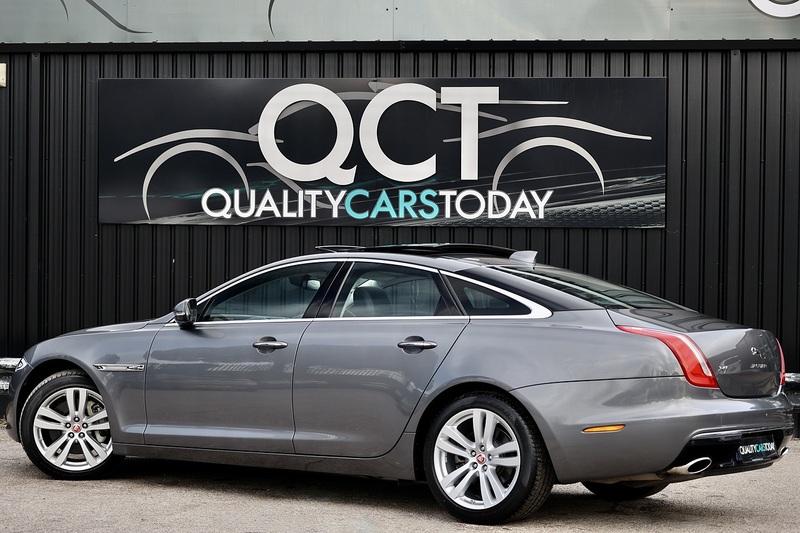 Jaguar XJ Premium Luxury XJ Premium Luxury 3.0 4dr Saloon Automatic Diesel Image 8