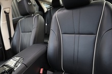 Jaguar XJ Premium Luxury XJ Premium Luxury 3.0 4dr Saloon Automatic Diesel - Thumb 25